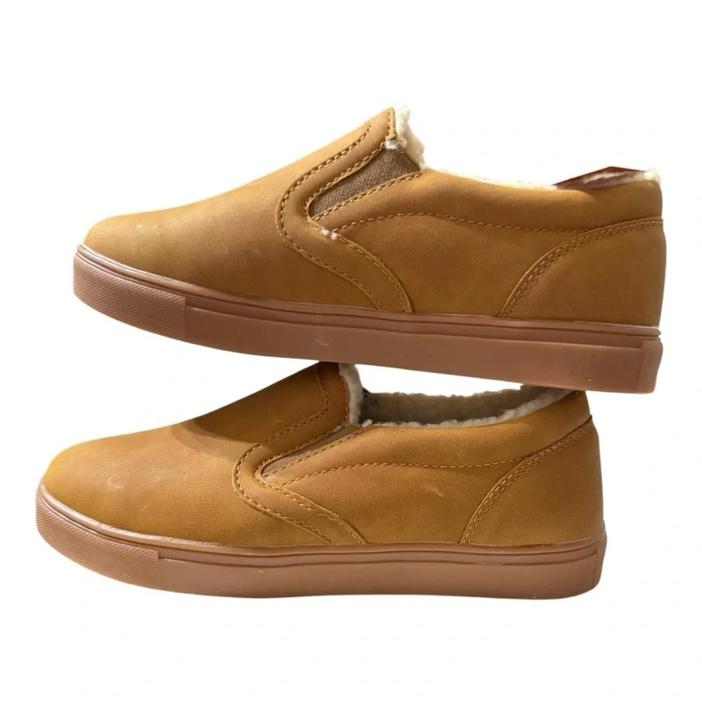 Deer Stags Boys’ Slip-On House Shoes – Size 2